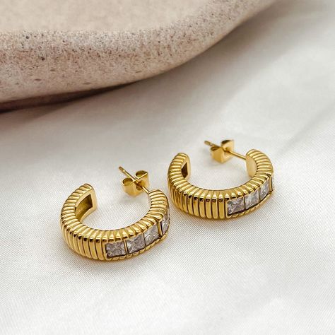 Elegant CZ Daimond Golden Hoops