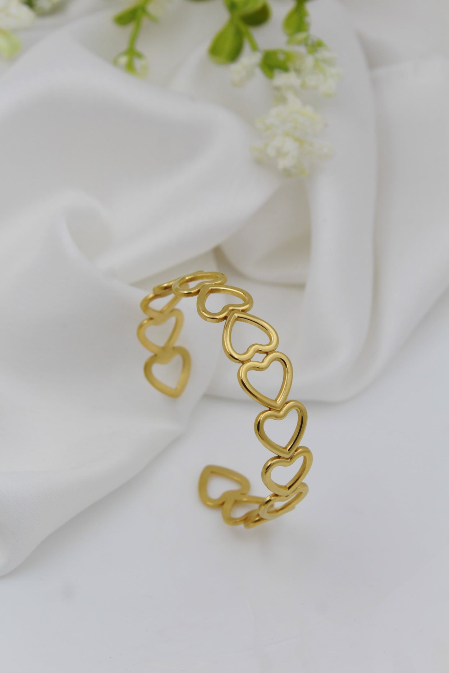 Adjustable Heart Hollow Gold Bracelet